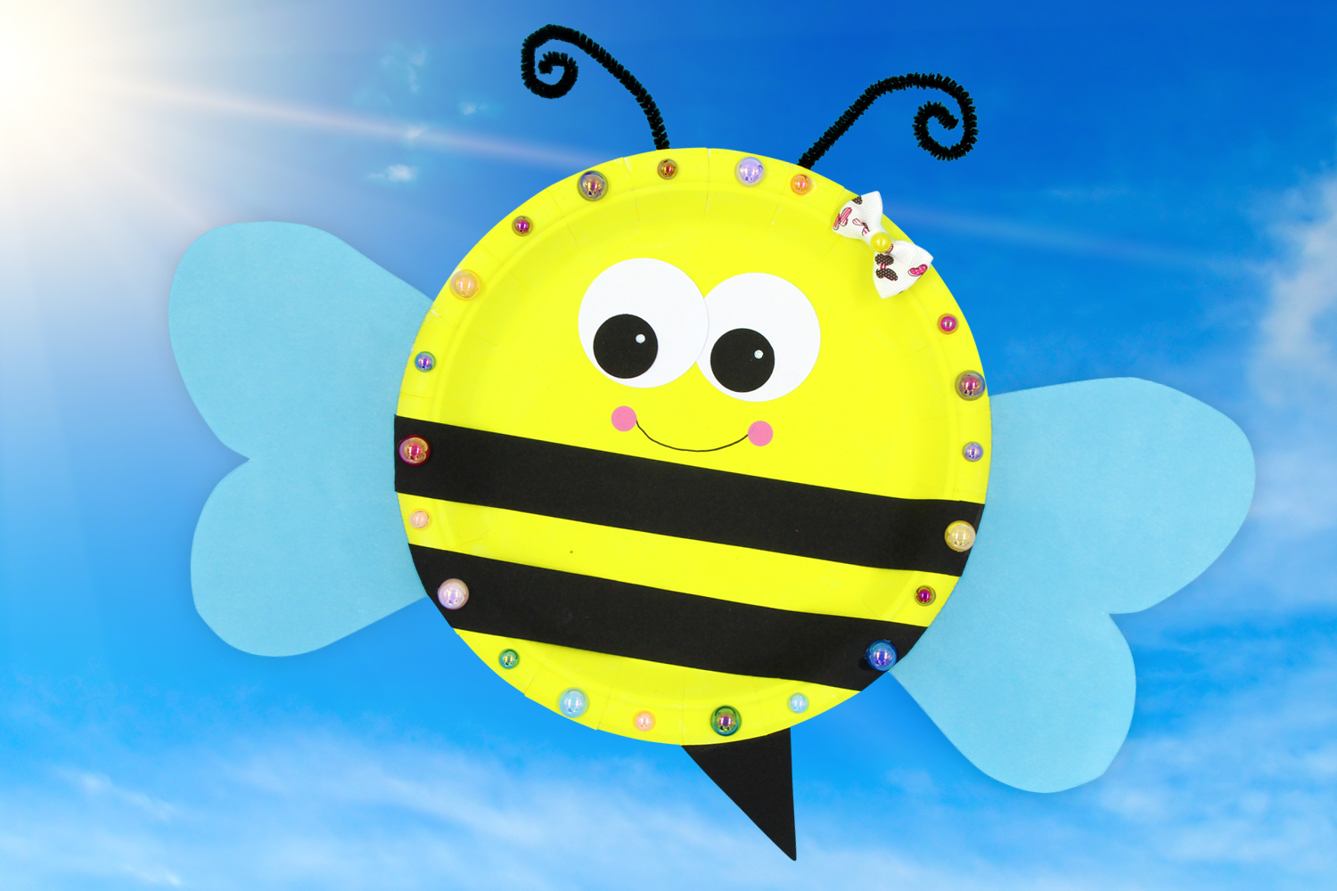 Bee with a Paper Plate