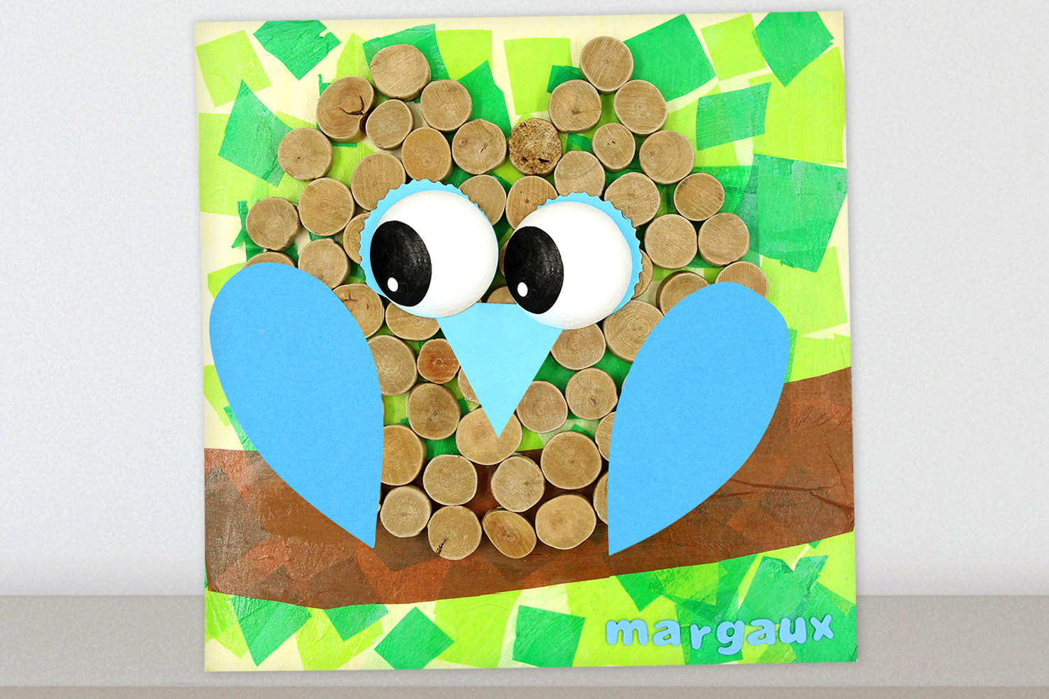 Cuadro búho con madera flotante y papel de seda