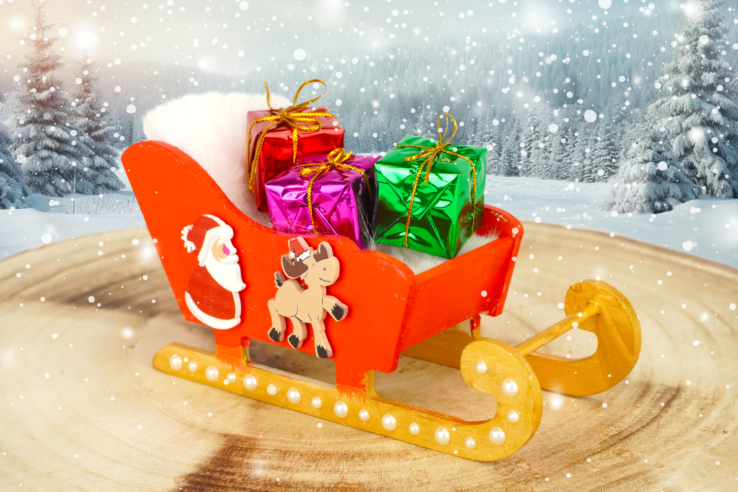 The Pretty Wooden Santa's Sleigh