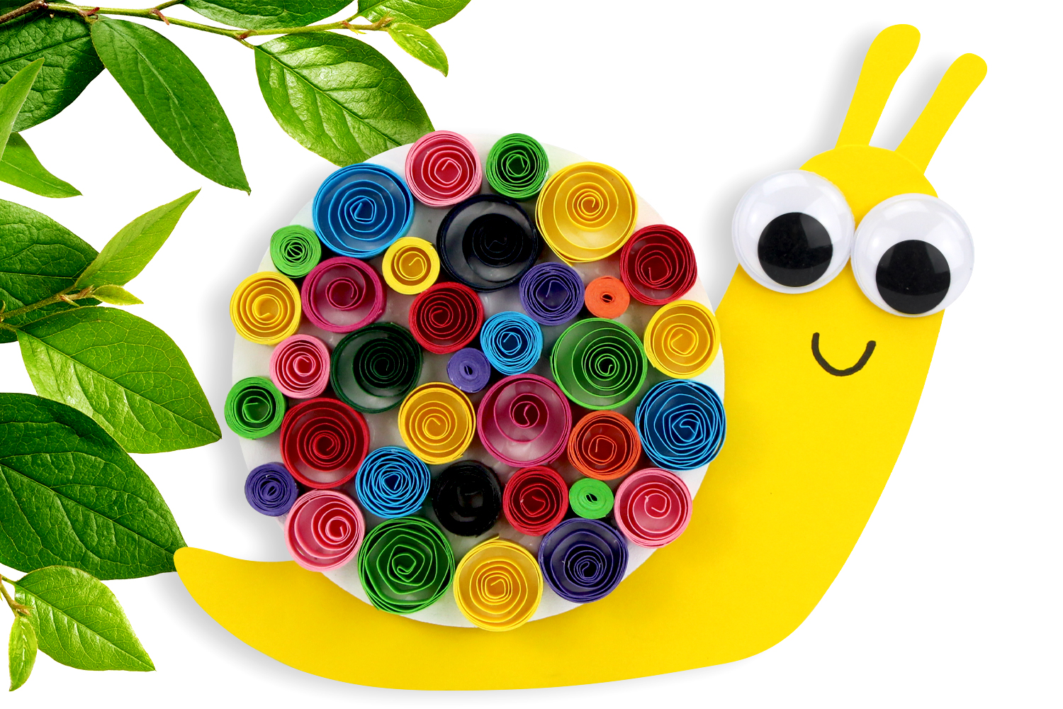 Caracol con tiras de papel quilling