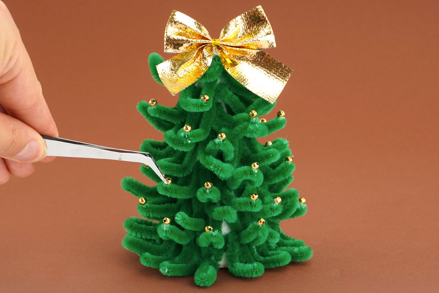 Pipe Cleaner Christmas Tree