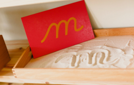 Estoy aprendiendo a escribir - Actividades Montessori - 10doigts.fr