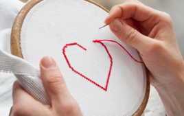 Estoy descubriendo el bordado. - Actividades de bordado - 10doigts.fr