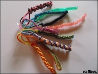 Scoubidous - Caoutchouc souple - 10doigts.fr