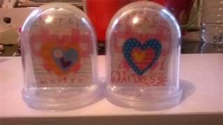 cadeau maitre/maitresse boule à paillettes  - Créations d'enfant - 10doigts.fr