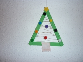 sapin en bâtonnets de bois - Pâques, Noël - 10doigts.fr