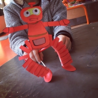 nono le petit robot - Créations d'enfant - 10doigts.fr