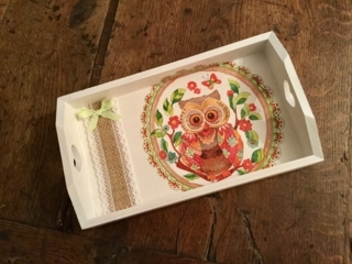 Petit plateau bois décor chouettes - Vernis collage papiers, serviettes - 10doigts.fr