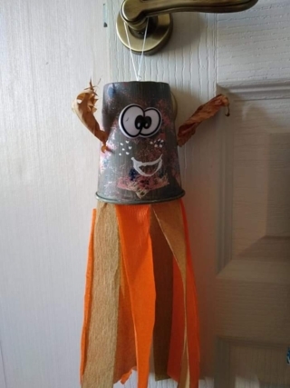 Gobelet volant - Peinture - 10doigts.fr