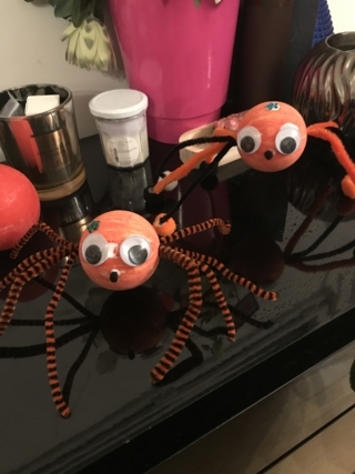 Jolies petites araignées - Créations d'enfant - 10doigts.fr