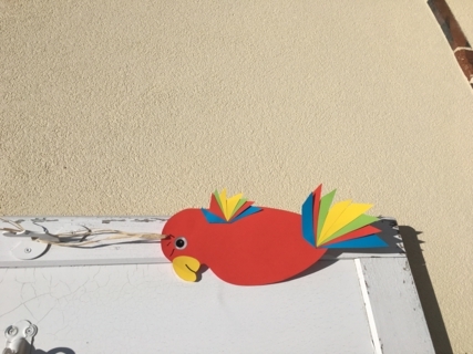 Perroquet en papier - Créations d'enfant - 10doigts.fr