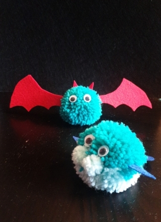 chauve-souris et phoque en pompon - Créations d'enfant - 10doigts.fr