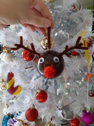 Réalisation de boule de noël Renne - Pâques, Noël - 10doigts.fr