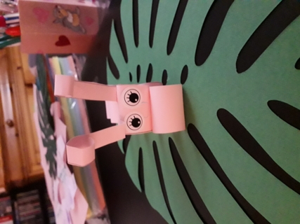 Petite chenille. - Créations d'enfant - 10doigts.fr