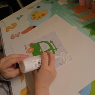 activité du dimanche matin avec du sable et les cartes des 10 doigts - Sable - 10doigts.fr