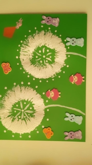 Peinture réaliser avec un rouleaux de papier toilette - Peinture - 10doigts.fr