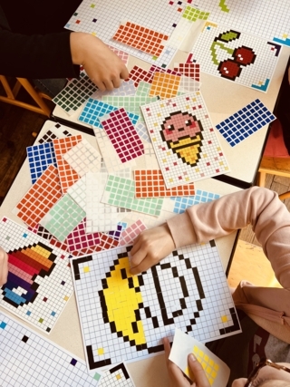 Pixel Arts à l’école ! - 10doigts.fr