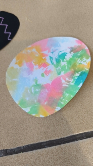 Crepe Paper Egg - 10doigts.fr