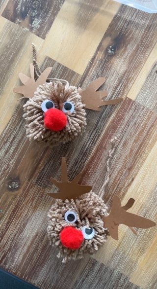 Pompons Renne de Noël - 10doigts.fr