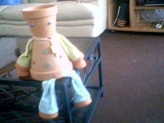 Personnage pot de terre cuite assis - Divers - 10doigts.fr