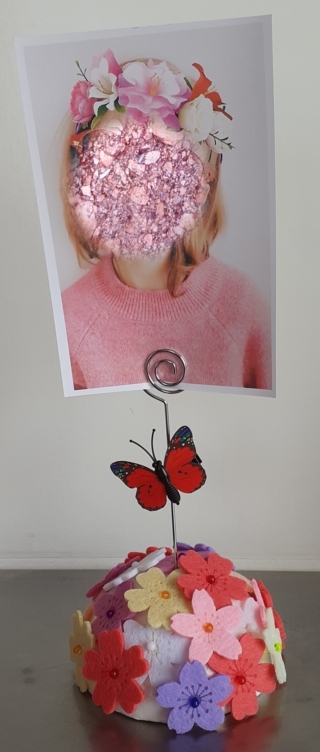 Porte-photo orné de fleurs en mousseline - 10doigts.fr