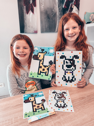 Pixel art par Emmy et Maeline - 10doigts.fr