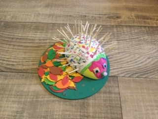 Hérisson d’automne - 10doigts.fr