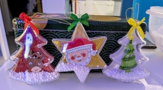 Boules de Noël neige - 10doigts.fr