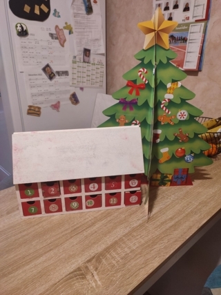 Calendrier de l'avent. - 10doigts.fr