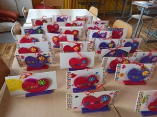 Fête des mères porte-courrier - 10doigts.fr