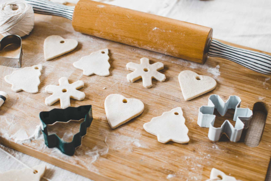 Salt Dough - Modeling and Molding - 10doigts.fr