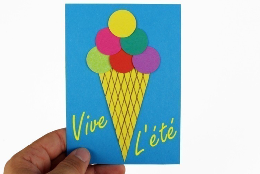 Postal de cucurucho de helado - Actividades manuales de tarjetas: nuestras ideas creativas para los niños - 10doigts.fr