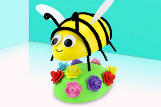 abeja 3d actividad creativa niños - Actividades manuales animales: nuestras ideas creativas para los niños - 10doigts.fr