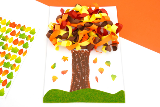 Autumn Tree in Rolled Paper - 1 - Autumn Crafts - 10doigts.com - Autumn Crafts - 10doigts.fr