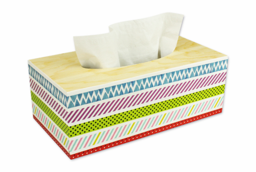 Tissue Box with Masking Tape - 1 - DIY Home Decor Crafts - 10doigts.com - Handicrafts Home Decor DIY - 10doigts.fr