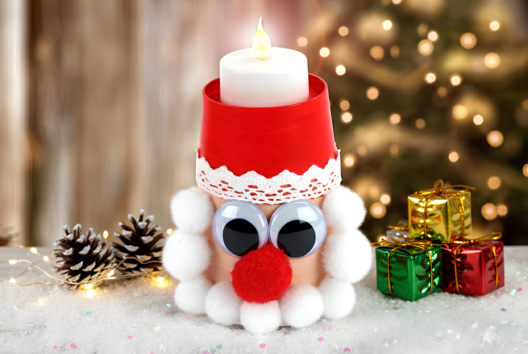 Illuminated Santa Claus with a Paper Cup - 1 - Christmas Crafts - 10doigts.com - Christmas Crafts - 10doigts.fr