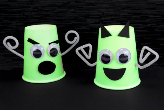 fantasma halloween vaso fosforescente - Actividades manuales Halloween - 10doigts.fr