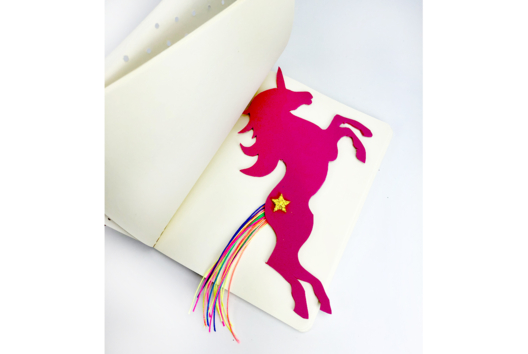 marcapáginas rosa - Actividades manuales de collage y plegado para todas las edades - 10doigts.fr - 2