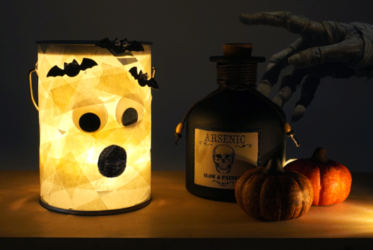 momia luminosa DIY halloween - Actividades manuales Halloween - 10doigts.fr