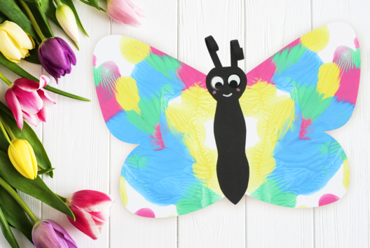 Lienzo mariposa simétrico niños - Actividades manuales de pintura: creaciones para todas las edades y todos los deseos - 10doigts.fr