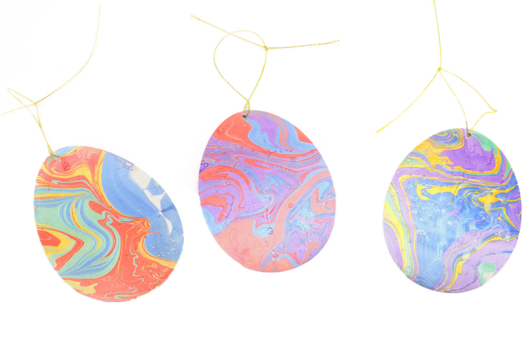 Easter egg marbling activity for children - DIY Easter Crafts - 10doigts.fr - 2