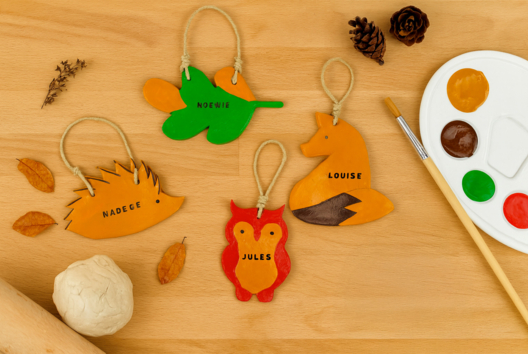 plaque de puerta otoño - Actividades manuales de modelado - 10doigts.fr - 2