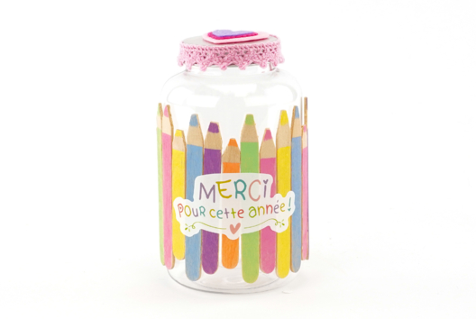 tarro de caramelos gracias - Manualidades y regalos para maestras, maestros,  niñeras... - 10doigts.fr - 2