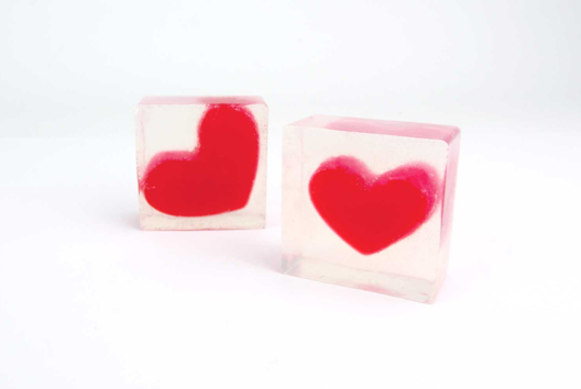 Heart Soaps - 1 - Mother's Day Crafts - 10doigts.com - Mother's Day Crafts - 10doigts.fr