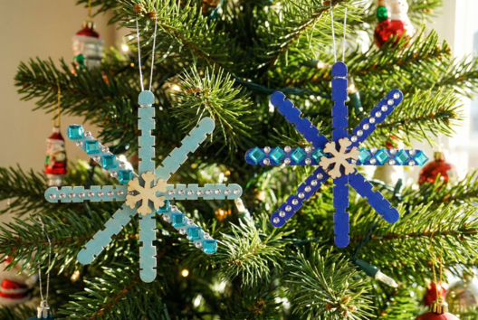 suspensiones de árbol copos de nieve DIY - Actividades manuales bricolajes de Navidad - 10doigts.fr - 2