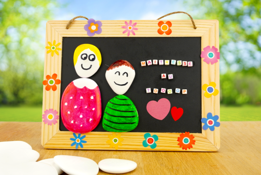 Chalkboard "Teacher at the TOP" with Pebbles - 2 - Craft Activities for Teachers, ATSEM, AESH, Nannies... - 10doigts.com - Craft Activities for Teachers, ATSEM, AESH, Nannies... - 10doigts.fr