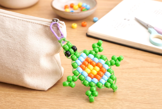 tortuga en perla pony bead - Manualidades para verano - 10doigts.fr - 2