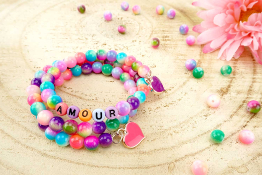 tuto pulsera arcoíris - Manualidades día de la madre - 10doigts.fr