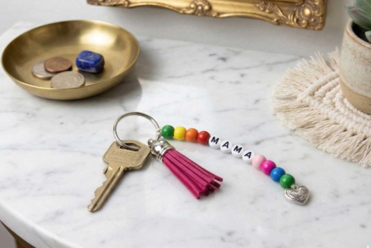 Porte-clés maman - Manualidades día de la madre - 10doigts.fr