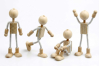 Figuritas flexibles para decorar - 4 personajes - Juegos y Juguetes de Madera - 10doigts.fr